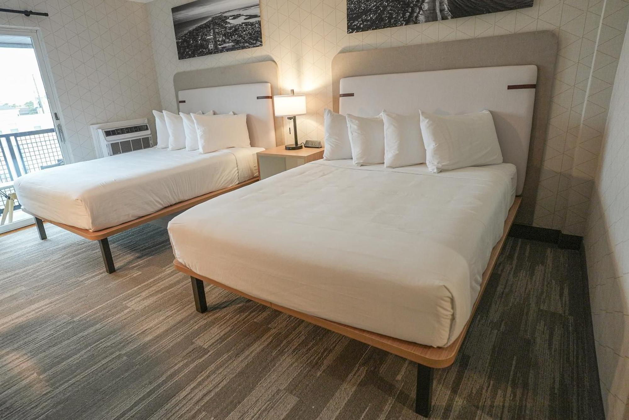 The Boulevard Hotel Бич Хейвен Экстерьер фото