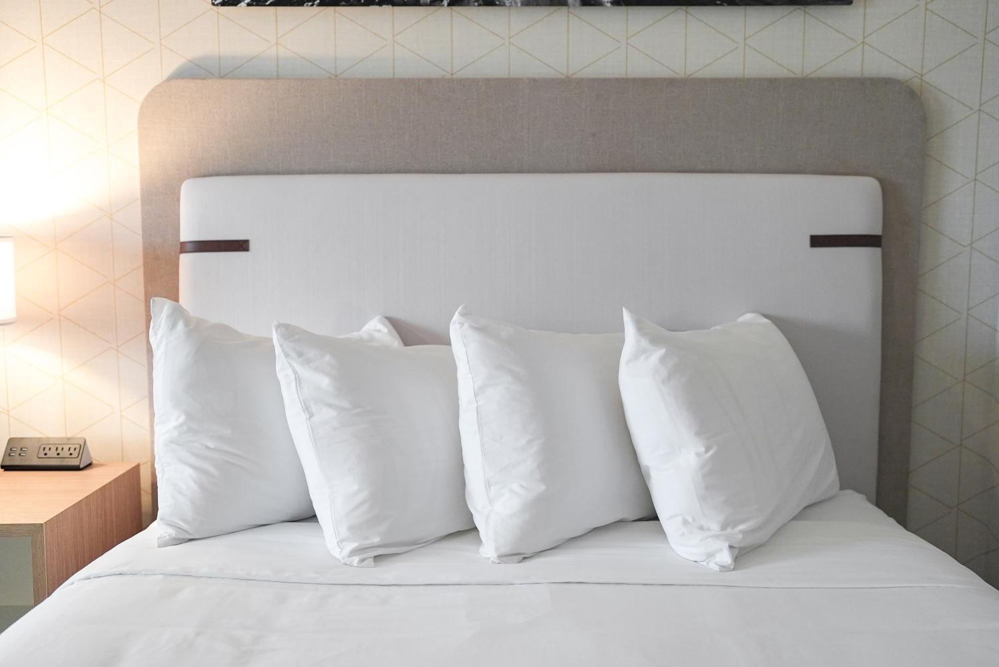 The Boulevard Hotel Бич Хейвен Экстерьер фото